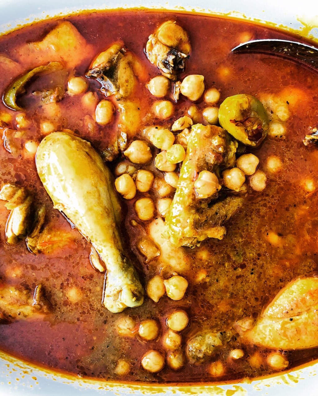 Murgh Cholay (Chicken and Chickpea&nbsp;Curry)