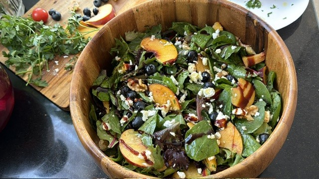 Peach, Blueberry and Feta Summer Salad with Balsamic&nbsp;Dressing